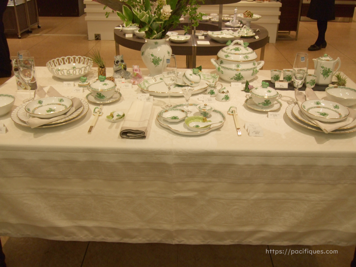 ガルニエ・ティエボー(GarnierThiebaut)日本橋三越ヘレンドフェアポンパドール