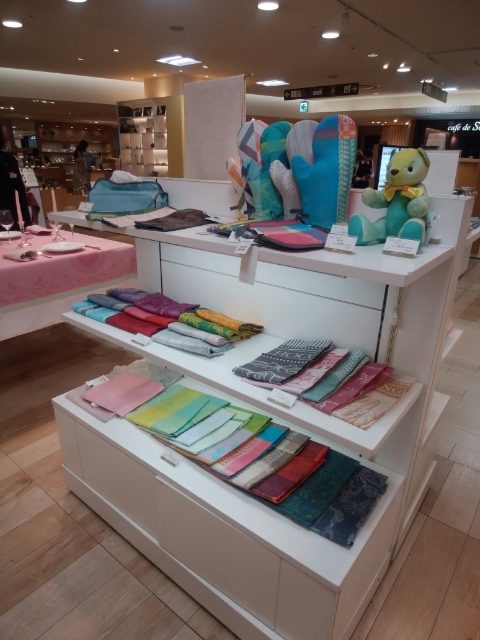 ガルニエ・ティエボー(GarnierThiebaut)名古屋タカシマヤ棚1